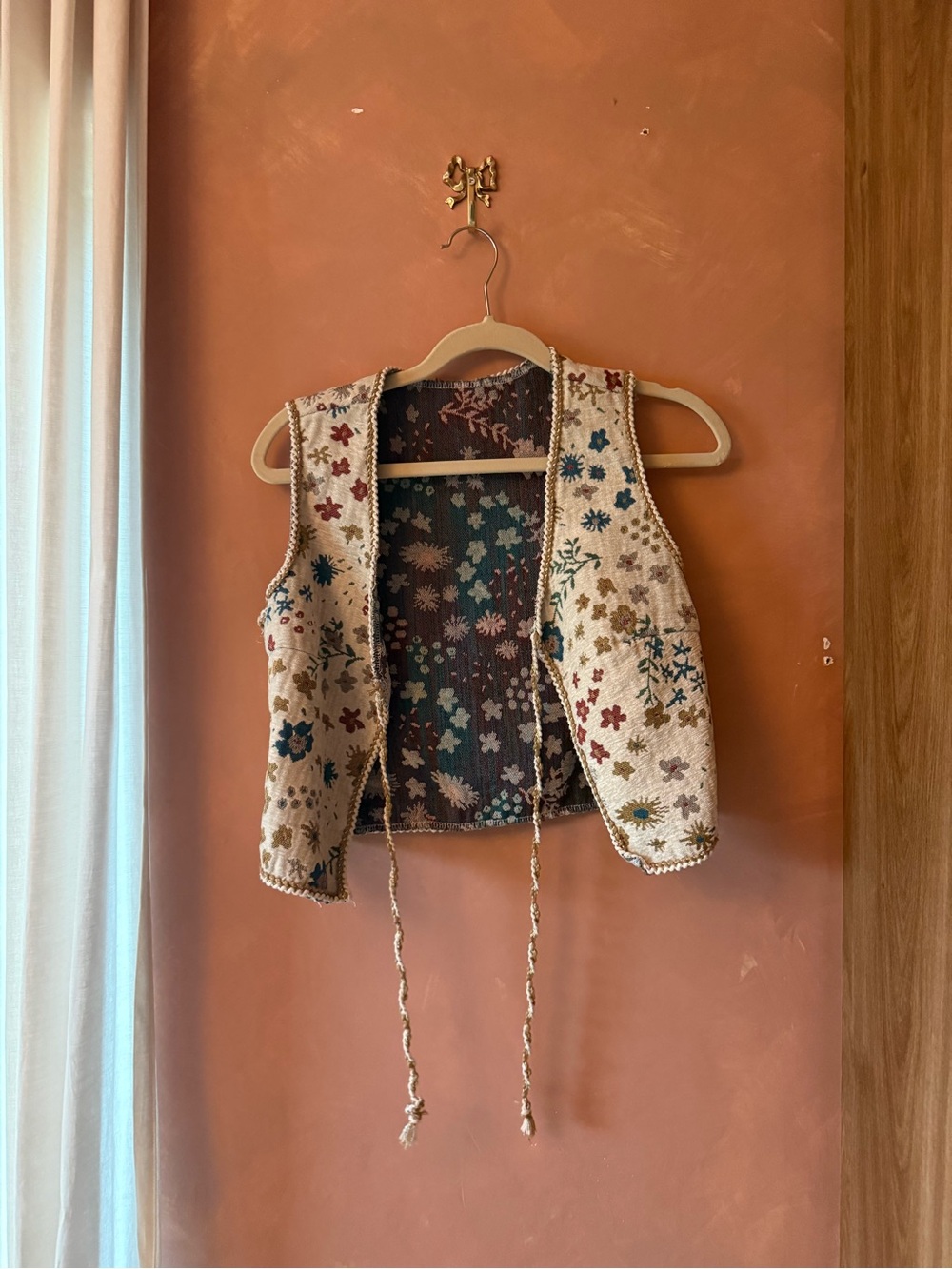 T.J.Maxx Cream Embroidered Floral Tie-Front Vest